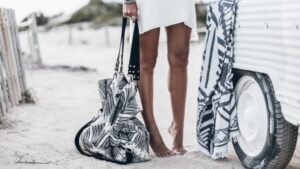 15 torbi za elegantan izgled na plaži