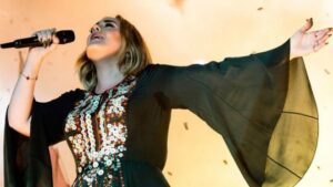 Adele u seksi bodiju Marine Serre ponovila stajling Beyonce