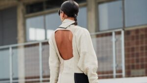 Backless dress: Letnji trend koji nudi seksi izgled
