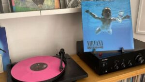 Beba sa Nirvaninog omota za album “Nevermind” tuži bend i izdavače