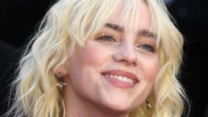 Billie Eilish lansira drugi parfem