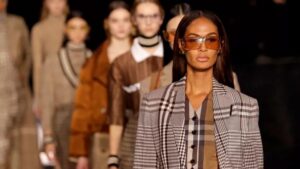 Burberry odlaže svoju reviju zbog smrti princa Philipa