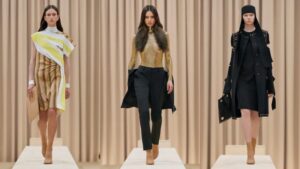 Burberry ženstvenost: prozirne cipele i puno zlata