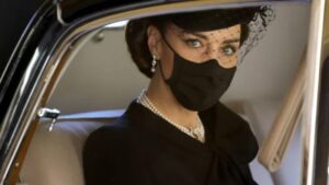 Elegantna i odmerena: Kate Middleton na sahrani princa Philipa