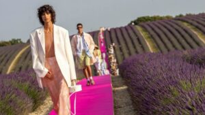 Jacquemus lansira prazničnu kolekciju „Pink“