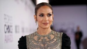 Jennifer Lopez predstavlja kratki film o njenom transrodnom rođaku Brendonu
