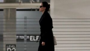 #killerboots: Valentino čizme od kojih se Angelina Jolie ne odvaja