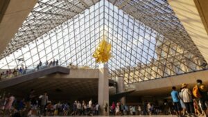 Louvre će po prvi put licitirati dela savremenih umetnika