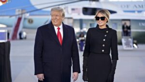 Melania Trump napustila je Belu kuću u odeći Chanel i Dolce & Gabbana