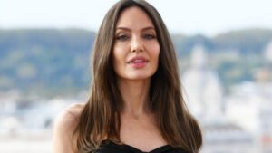 Angelina, Zendaya, Adele: Kako su proteklih dana poznate dame rekle “ne” tradicionalnim stajlinzima