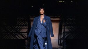 Naomi Campbell pokorila modnu pistu na milanskom Fashion Week-u