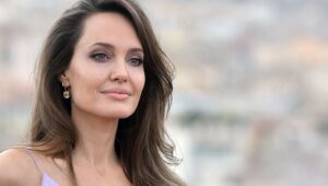 Ovih 7 baza čine ključ dobrog izgleda Angeline Jolie