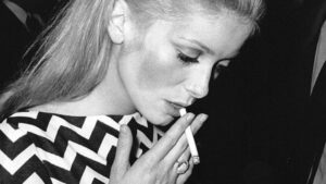 Priča o omiljenom minijaturnom prstenu Catherine Deneuve