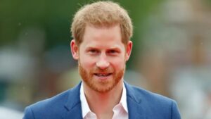 Princ Harry je stigao u Englesku – ali bez supruge
