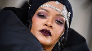 Konačno: Rihanna se vraća na muzičku scenu