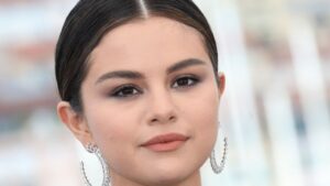 Selena Gomez otkriva svoju svakodnevnu beauty rutinu za leto