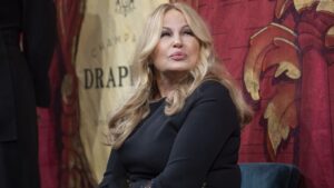 Stiže Pravna plavuša 3: Jennifer Coolidge ponovo kao Paulette Bonafonté