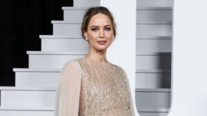 Trudna Jennifer Lawrence u Dior haljini vraća sjaj zlatnog Holivuda na crveni tepih