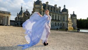 Diva je prisutna! Još jedan besprekoran nastup Florence Pugh na Nedelji visoke mode u Parizu