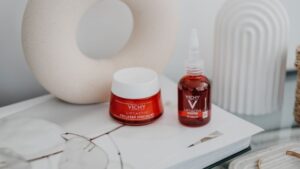 Vichy Novitet: Liftactiv B3 dark spots serum sa dvostrukim dejstvom protiv hiperpigmenaticija i bora