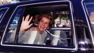 Zašto je princeza Diana prestala da nosi Chanel nakon razvoda od princa Charlesa