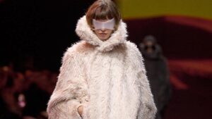 PFW: Balenciaga preispituje modu u kolekciji F/W 24