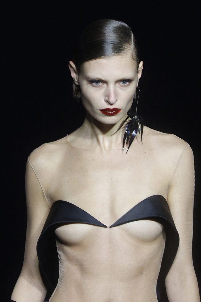 Mugler