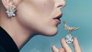 Pogledajte novu Tiffany & Co. kampanju visokog nakita