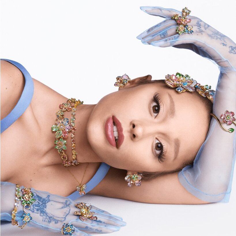 Ariana Grande u retro izdanju za Swarovski