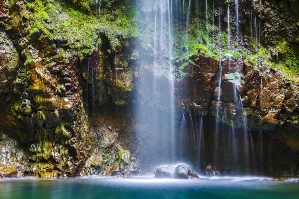 Madeira: Skriveni biser Atlantika
drevne levade knalai i staze