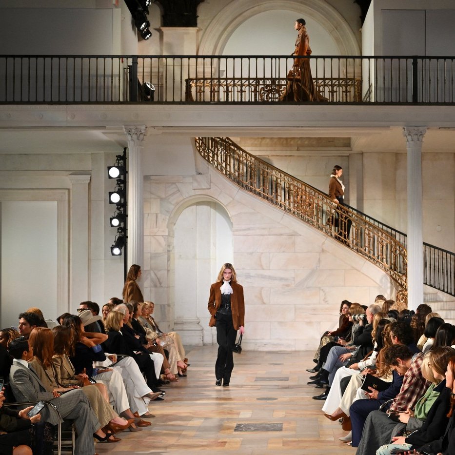 Ralph Lauren kolekcija jesen 2025 The Modern Romantics (6)