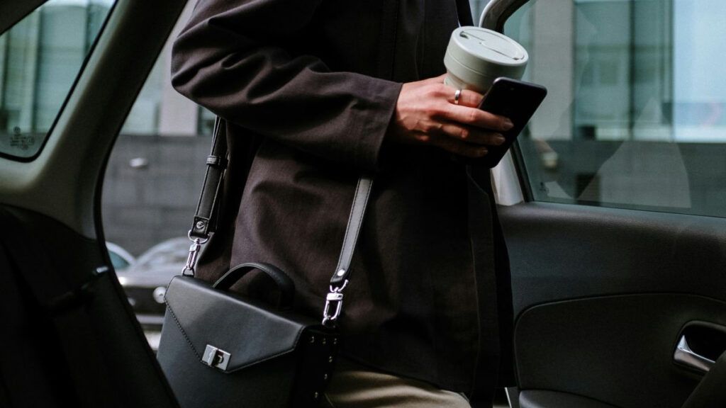 coffe badging trend u kancelariji