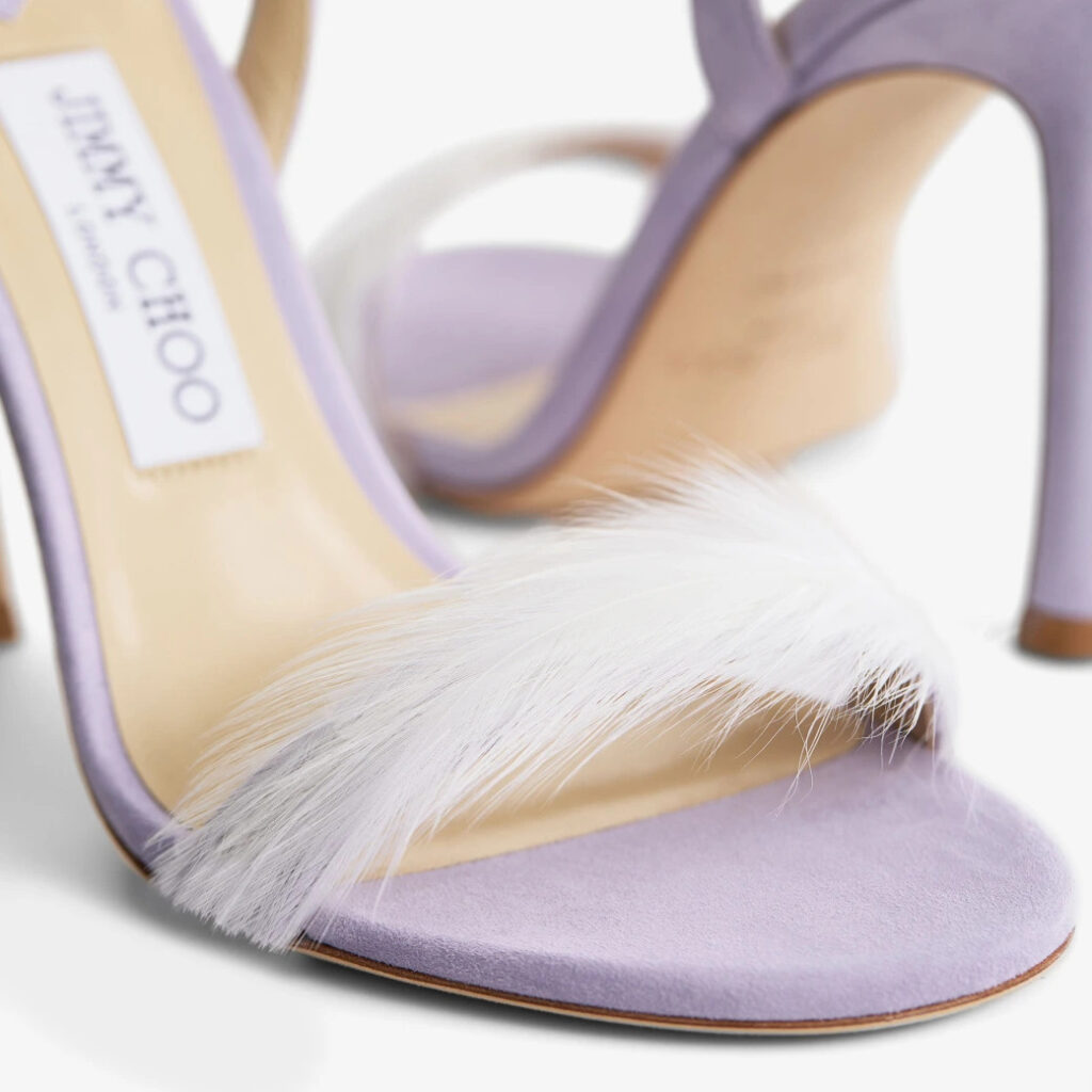 Jimmy Choo oživljava arhivske modele iz devedesetih
U kolekciji "Archive 1997.20091"se nalazi i kultna sandala koju je proslavila Carrie Bradshaw u seriji “Sex and the City”