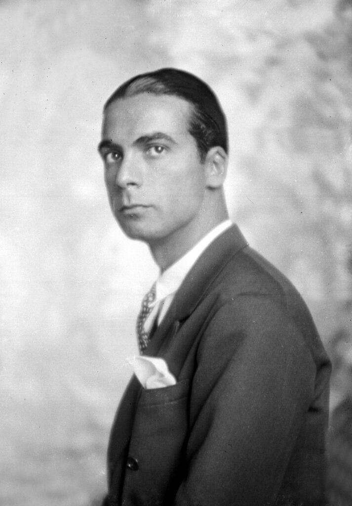 Cristobal Balenciaga Couturier des couturiers