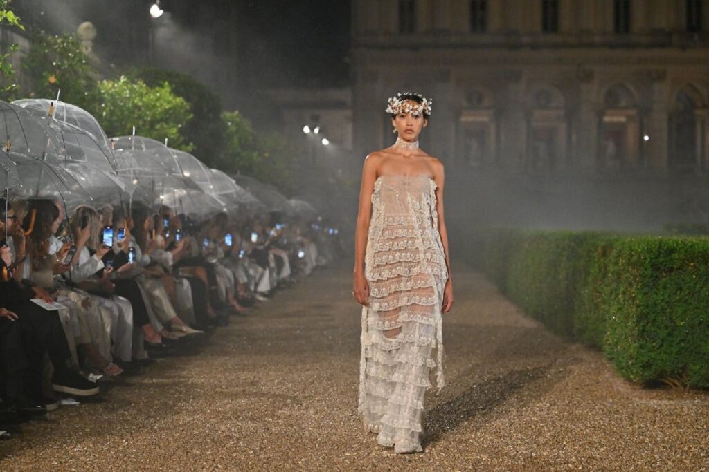 Dior Cruise 2026 Između mitologije i savremene ženske snage