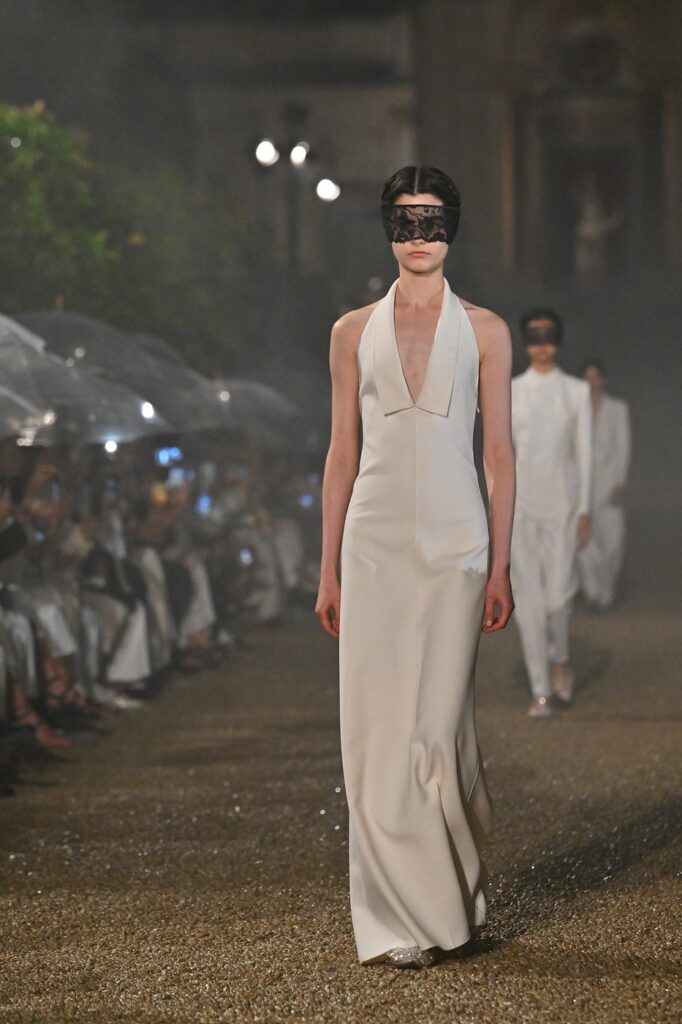 Dior Cruise 2026 Između mitologije i savremene ženske snage