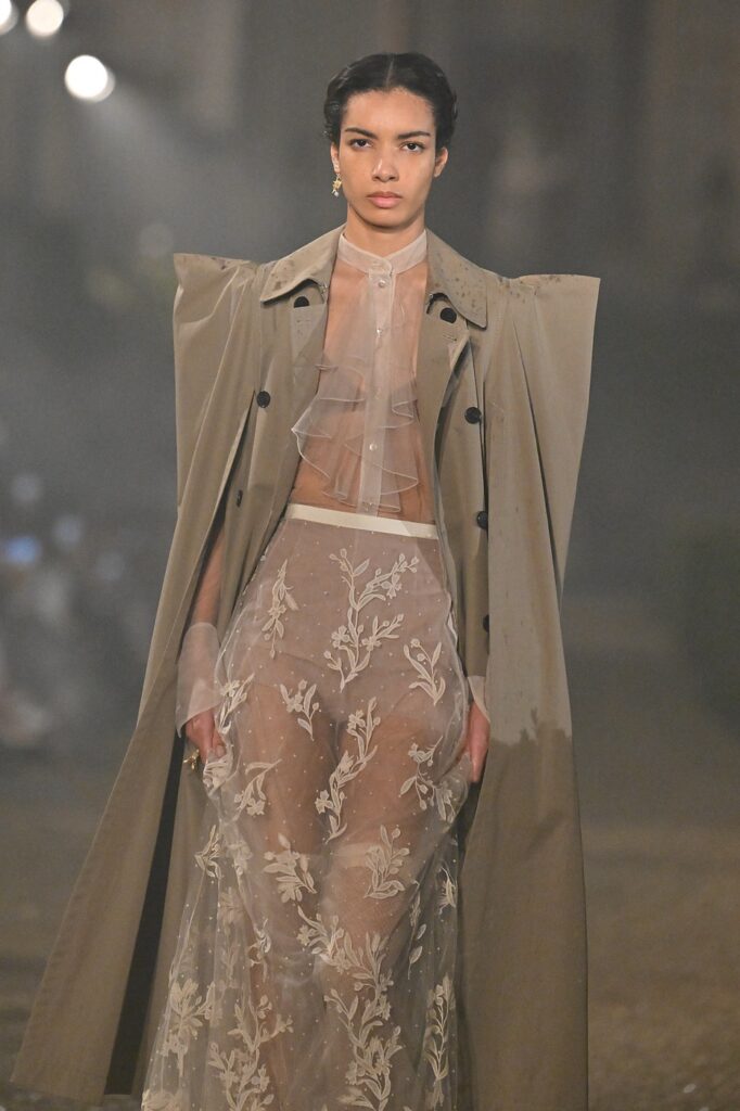 Dior Cruise 2026 Između mitologije i savremene ženske snage