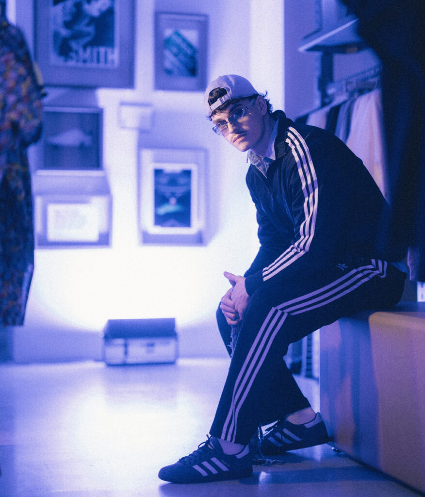 Uz ritam nove generacije otvorena je renovirana Adidas radnja u Knezu