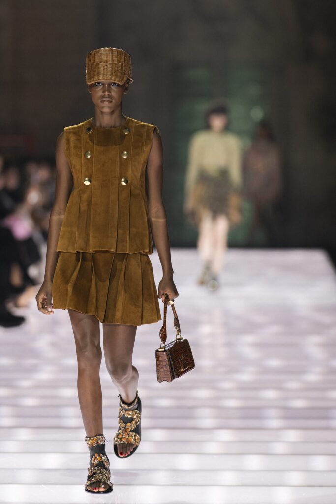 Louis Vuitton Cruise 2026 Modna renesansa u srcu Avinjona