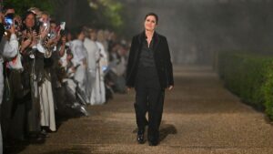 Maria Grazia Chiuri napušta Dior: Kraj jedne feminističke ere Maria Grazia Chiuri napušta Dior Kraj jedne feminističke ere