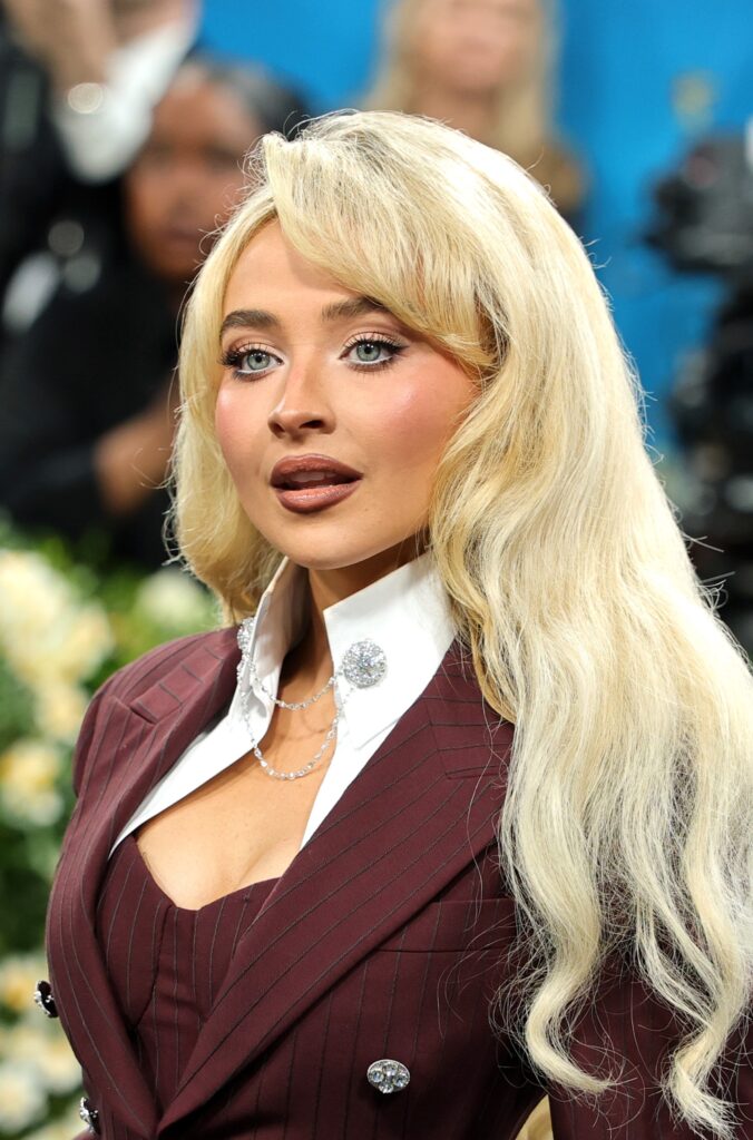Najsjajniji trenuci večeri: Chopard na tepihu Met Gale sabrina carpenter