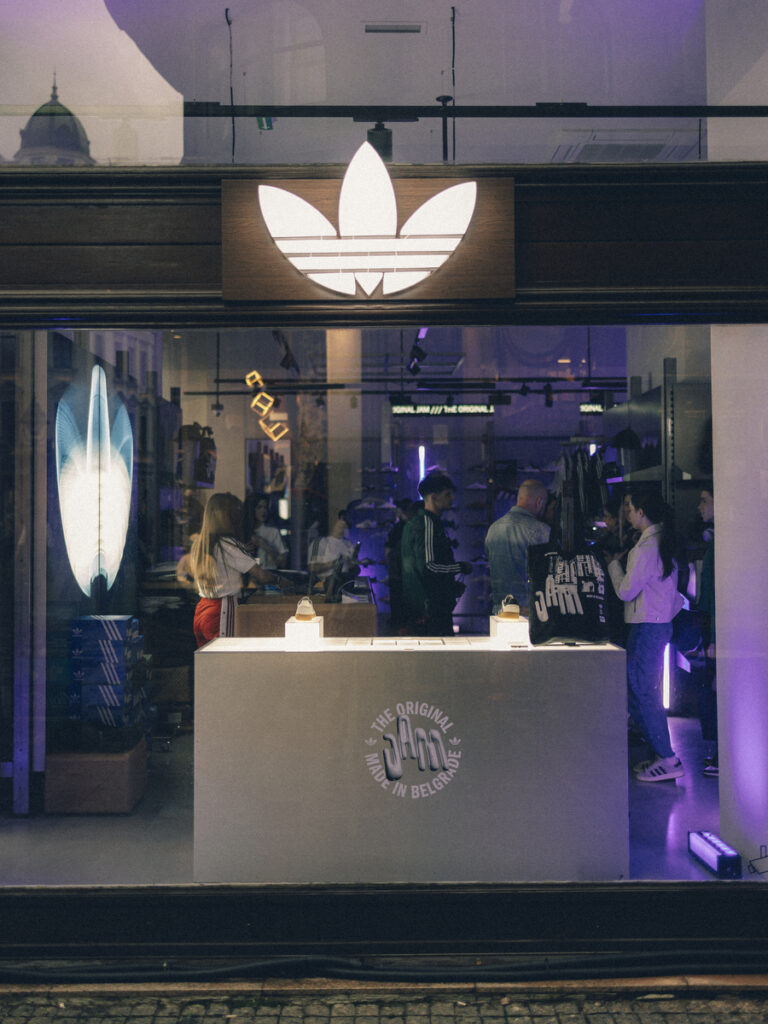 Otvorena je renovirana Adidas Originals radnja u Knezu