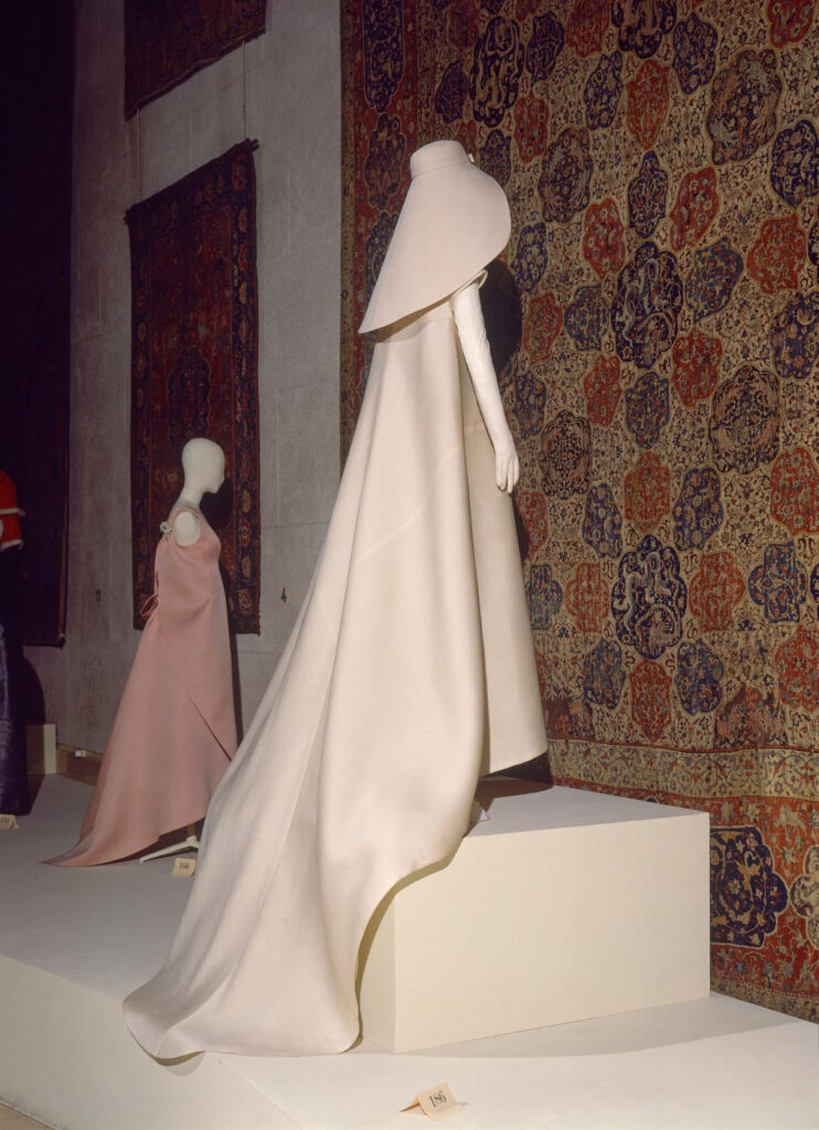 Cristobal Balenciaga: Couturier des couturiers