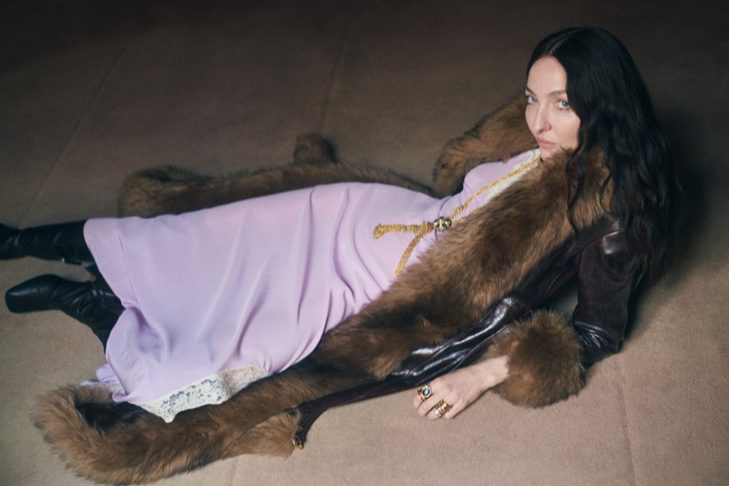 Chloe Pre-Fall 2025: Romantika sa stavom