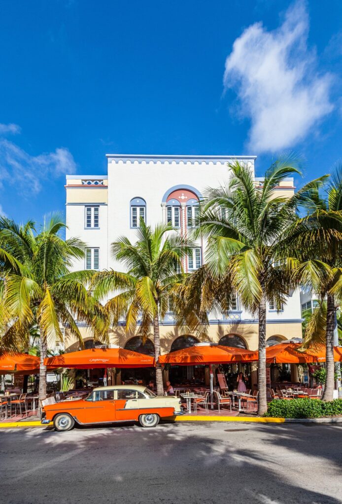 Miami Art Deco Historic District: Gde geometrija susreće glamur