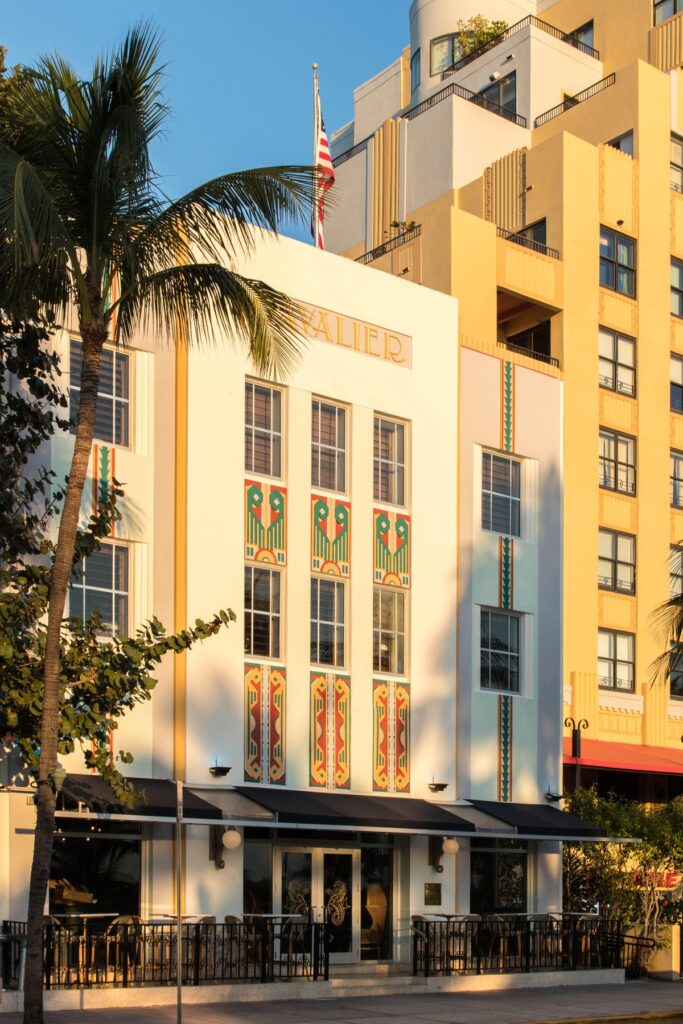 Miami Art Deco Historic District: Gde geometrija susreće glamur