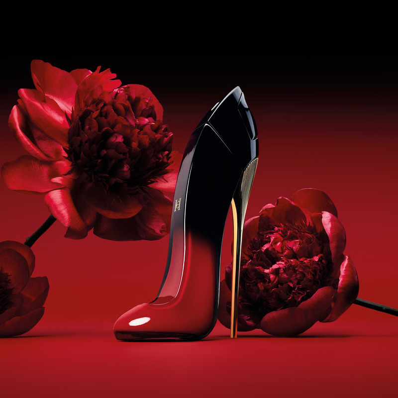 Najzavodljiviji parfemi za leto 2025.
Carolina Herrera
Very Good Girl