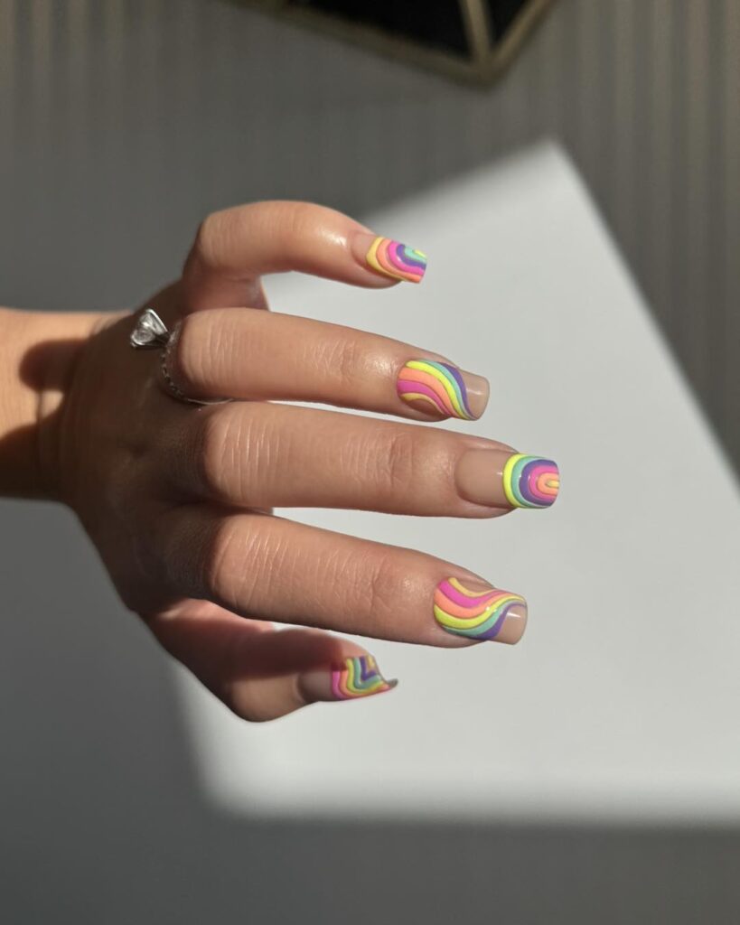Pride manikir Slavlje identiteta u bojama duge
Pastelne duge sa vrtlozima