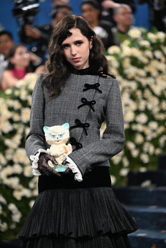 Valetino Le Chat de La Maison minaudière - torba o kojoj svi pričaju clairo met gala