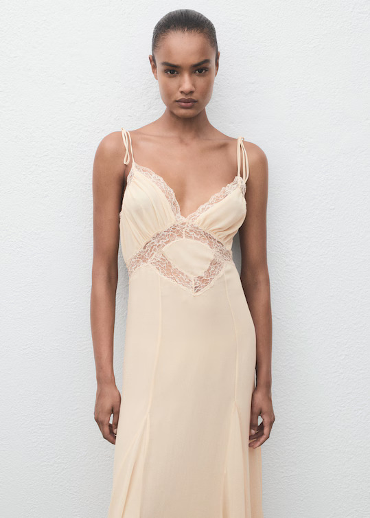 Kopiramo stil Belle Hadid Boho romantika sa kaubojskim obrtom